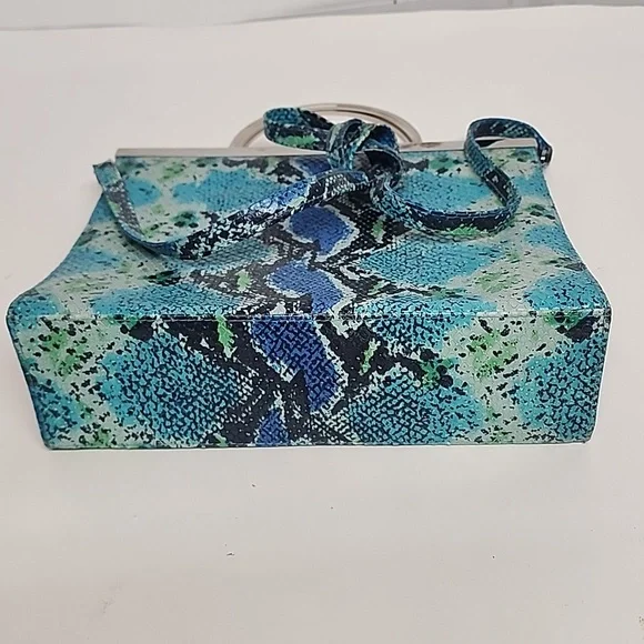 Charles Jourdan VINTAGE blue green gray reptile print silver hardware purse.boho - Picture 6 of 9